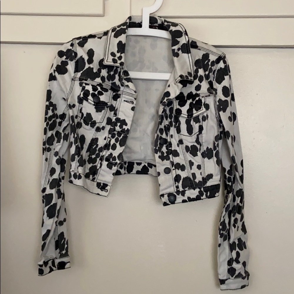 Dalmatian print cropped denim jacket
